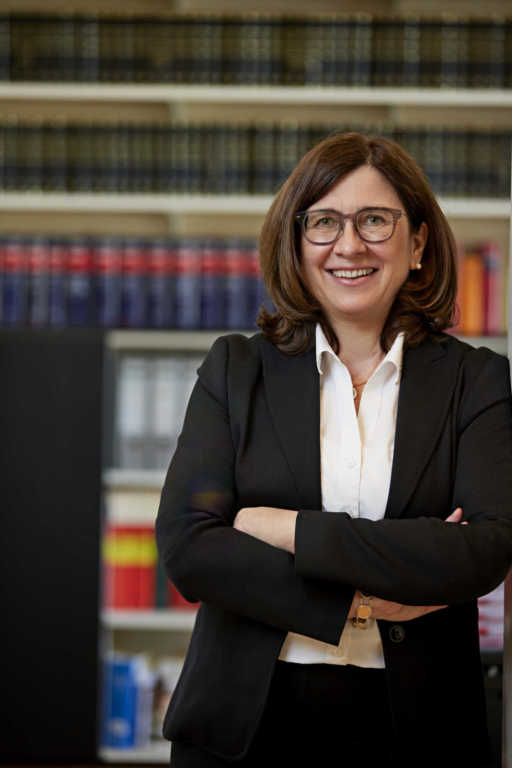 Dr. Barbara Genius